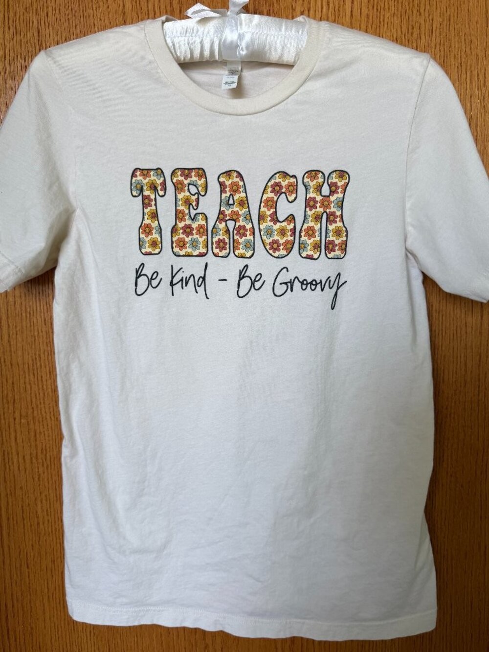 Teach Be Kind Be Groovy Tee | Medium